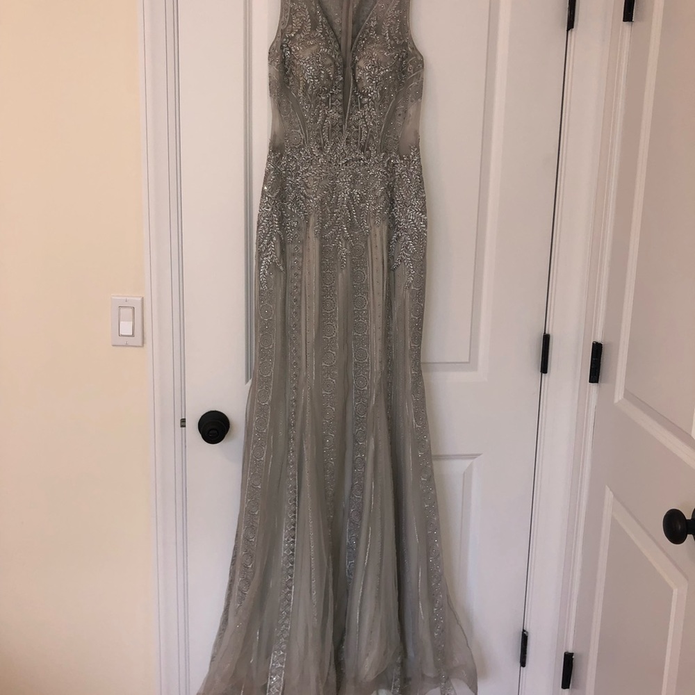Ellie Wilde dress